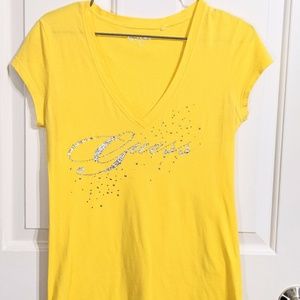 GUESS WOMEN'S T-SHIRT